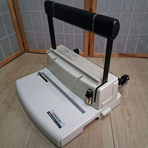 현대오피스 3:1 와이어링제본기