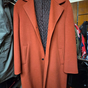 더니트컴퍼니 코트 이미지