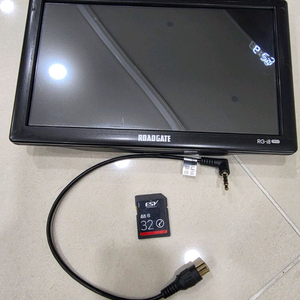 로드게이트 RG-i8 네비게이션 + 32GB SD카드
