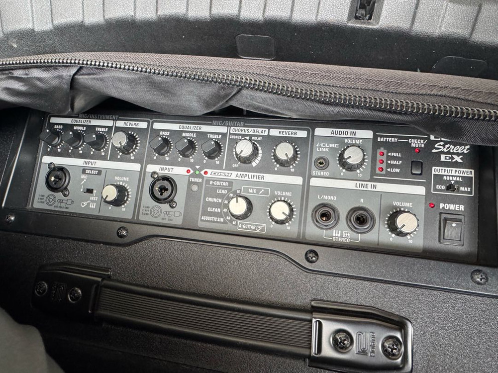 큐브스트리트ex + 전용파워뱅크(어댑터 모두있음, 충전케이블포함), 전용케리어 일괄판매 이미지