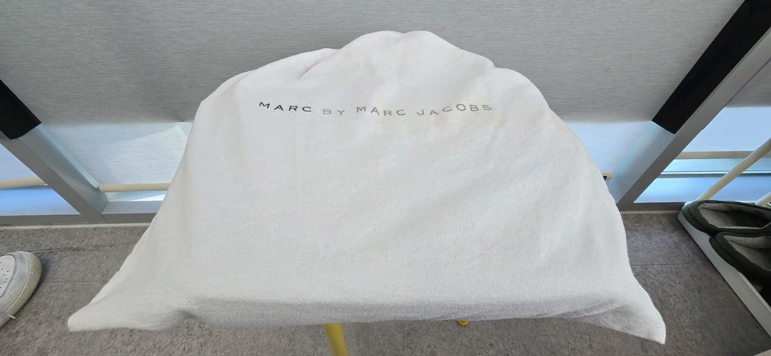 마크바이마크제이콥스 남성 크로스백 남성가방 노트북 가방--7