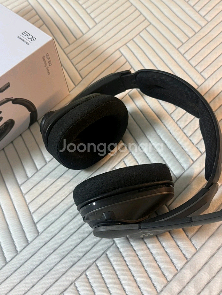 젠하이저 GSP370 게이밍 무선 헤드셋 팝니다--1