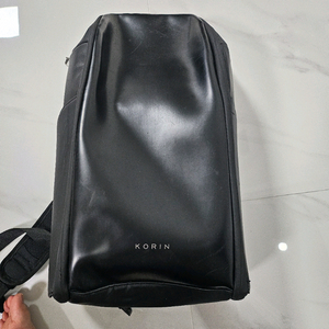 코린 블랙 백팩 가방 노트북 수납