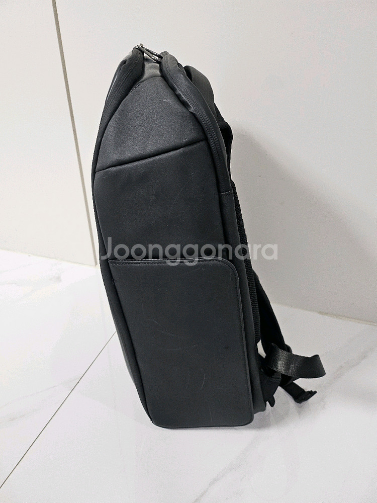 코린 블랙 백팩 가방 노트북 수납--1