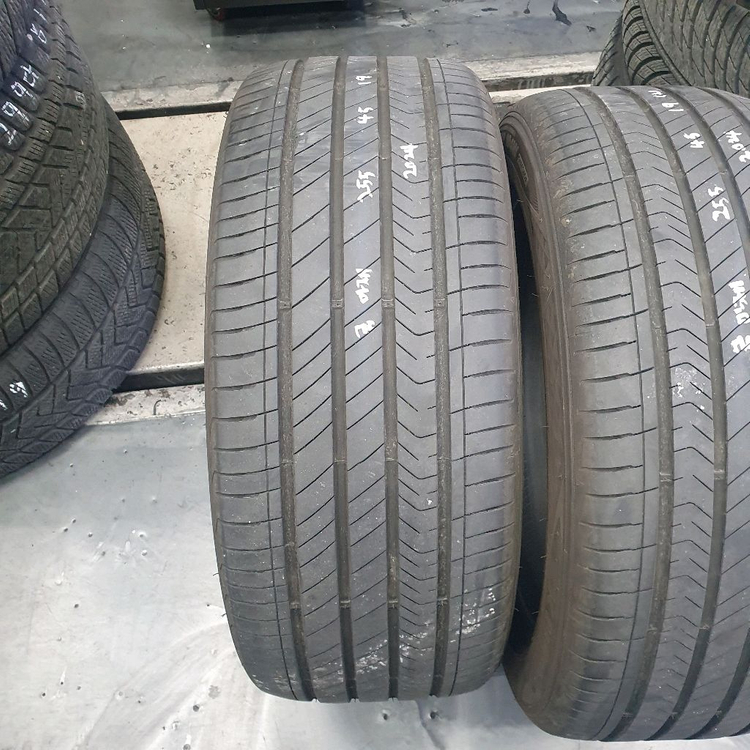 255 45 19 2554519금호마제스티 2짝판매합니다--1