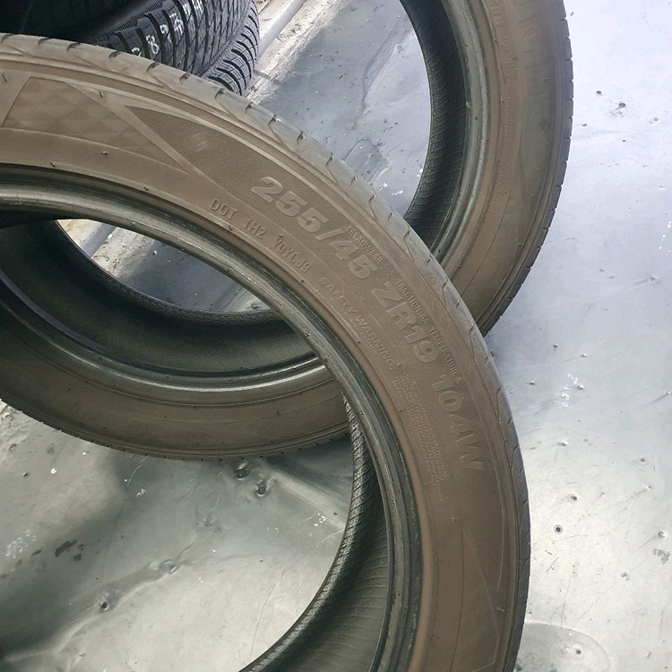 255 45 19 2554519금호마제스티 2짝판매합니다--6