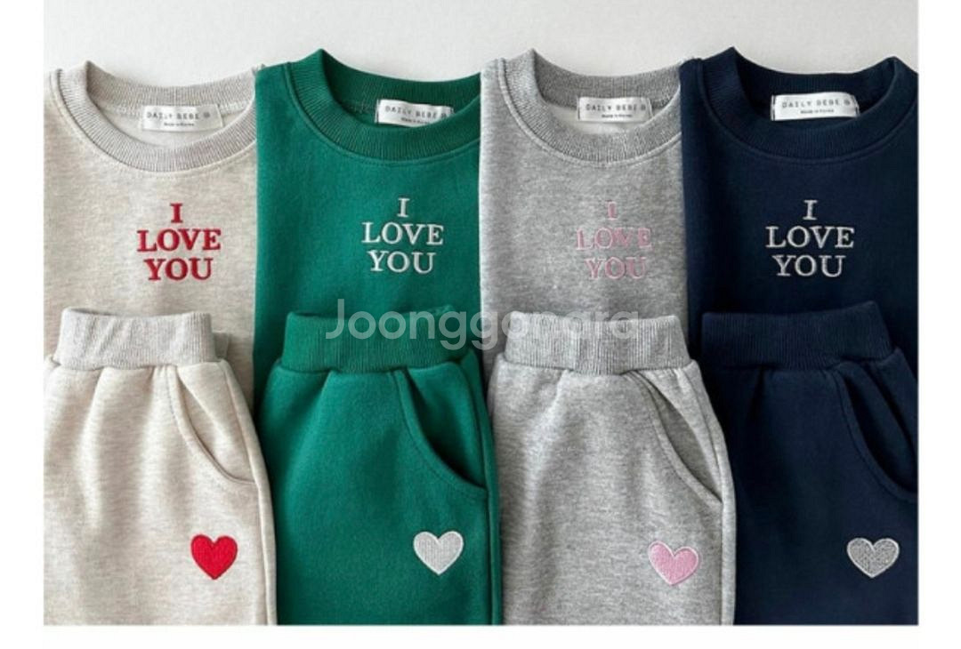 새제품)데일리베베 러브 자수 상하복 세트 L 네이비,그린 쌍둥이가능 (100-110사이즈)--0
