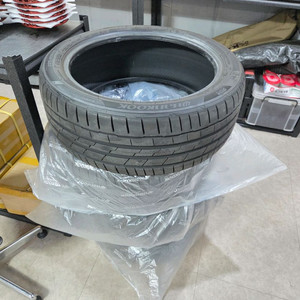 s1 evo 3 런플랫 225 45 18, 4개