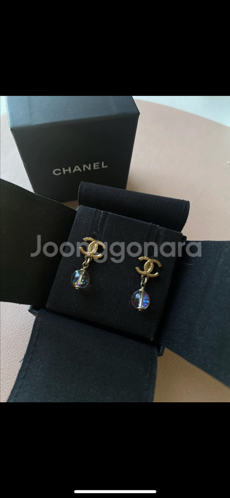 샤넬 CC 로고 드롭귀걸이--0