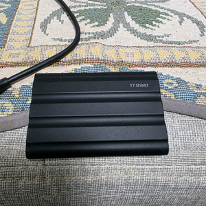 삼성 SSD T7 Shield 외장하드 1TB