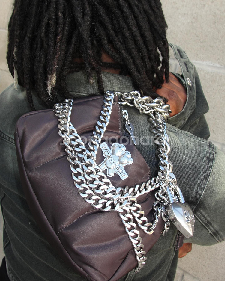 와이프로젝트 & 마크제이콥스 체인 숄더백--6