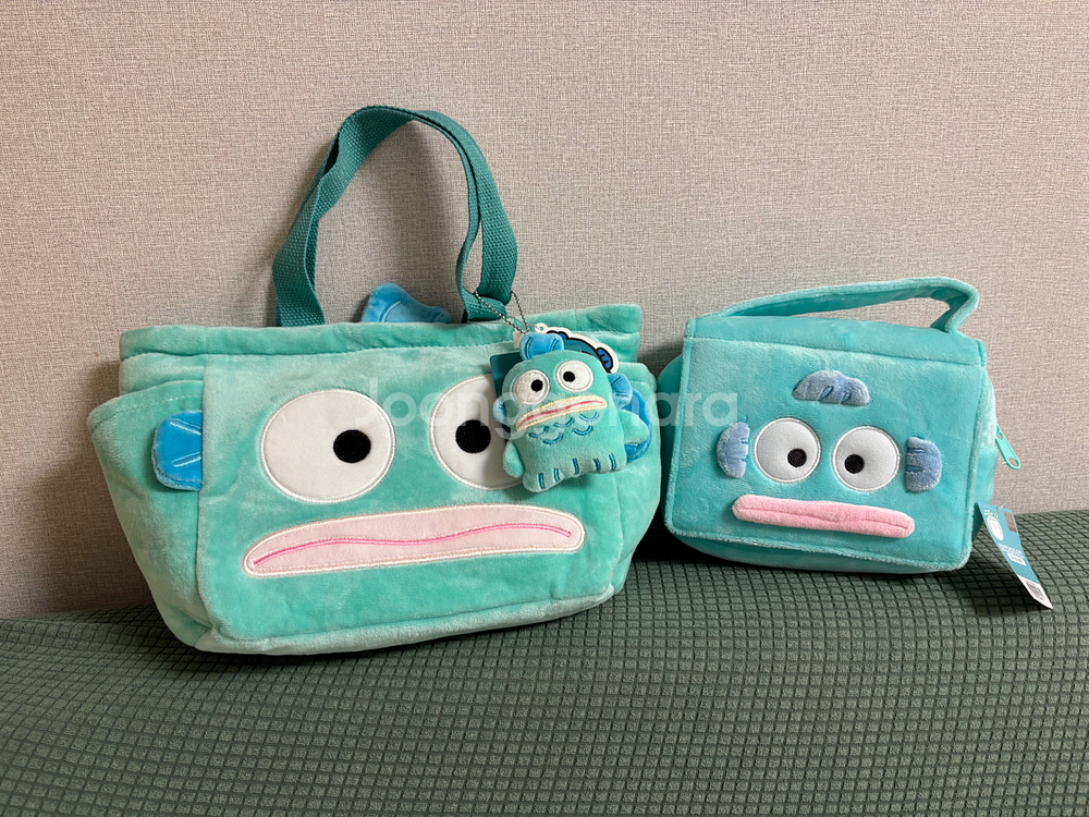 산리오 한교동 도트백+미러파우치 세트--0