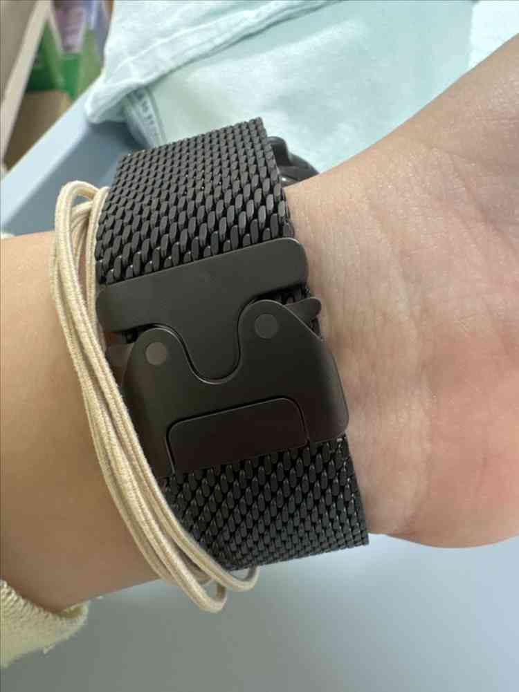 애플워치 울트라3 티타늄스트랩 s사이즈 ->m사이즈로 교환원해요--2