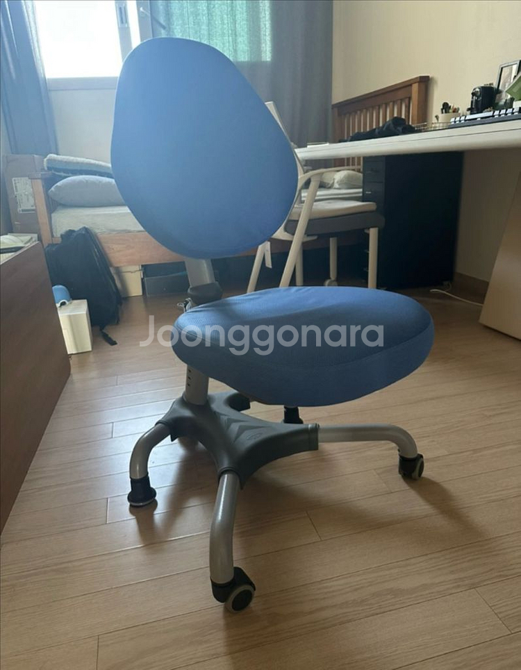 니스툴그로우 의자--1