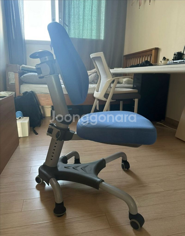 니스툴그로우 의자--0