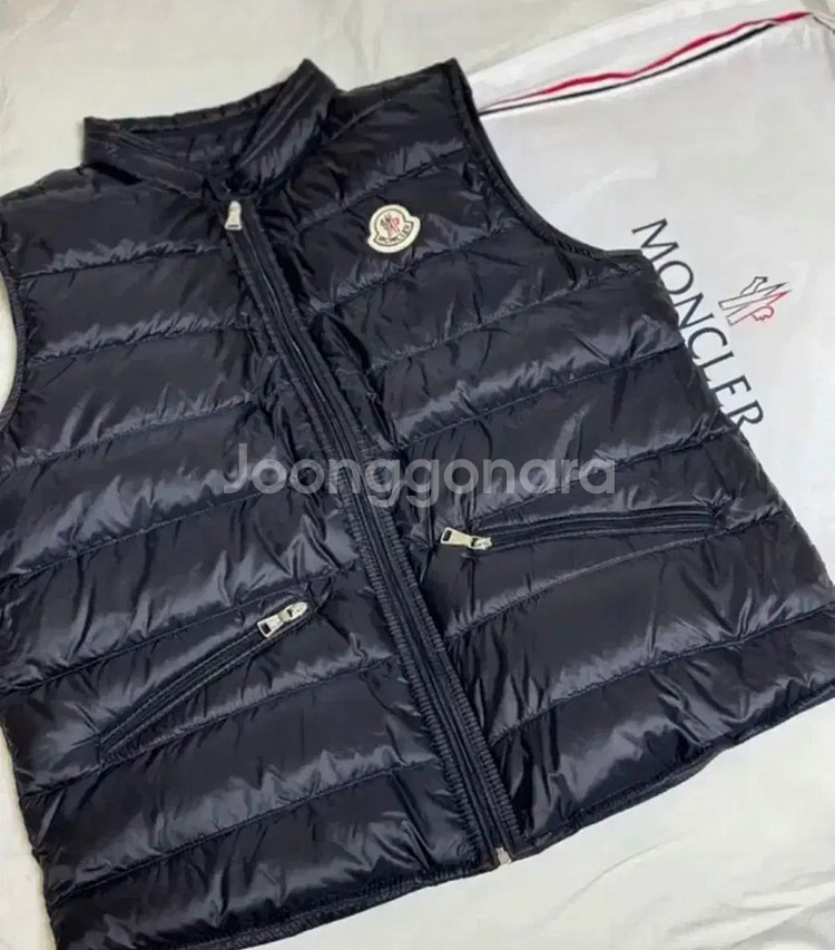 몽클레어 키즈 GUI 구이 귀 패딩 조끼 베스트 14A--1