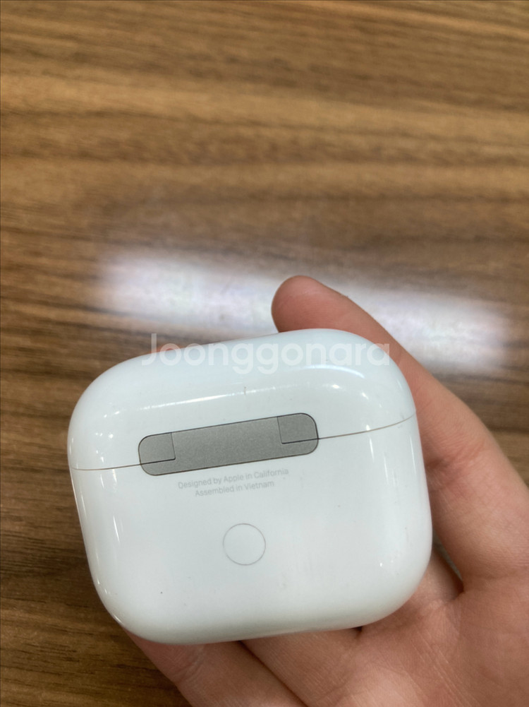 에어팟 3세대본체--1