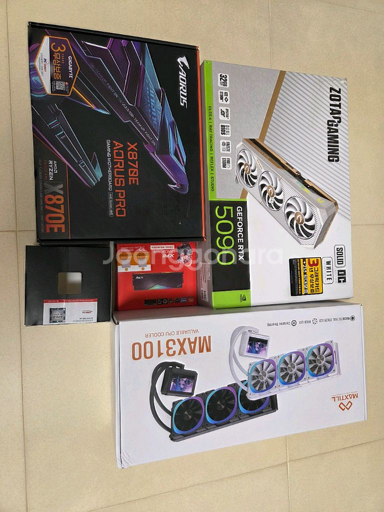 9950x3d, x870e, 64gb, 2tb, 5090 하이엔드 본체--1