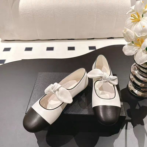 샤넬 리본 메리제인 플랫슈즈 고퀄 새상품 35 37 사이즈