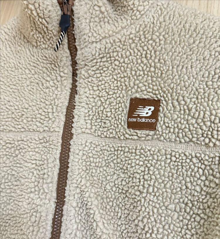 가격더내림 뉴발란스키즈 양면점퍼 덤블리버서블 키즈패딩 사이즈140 이미지