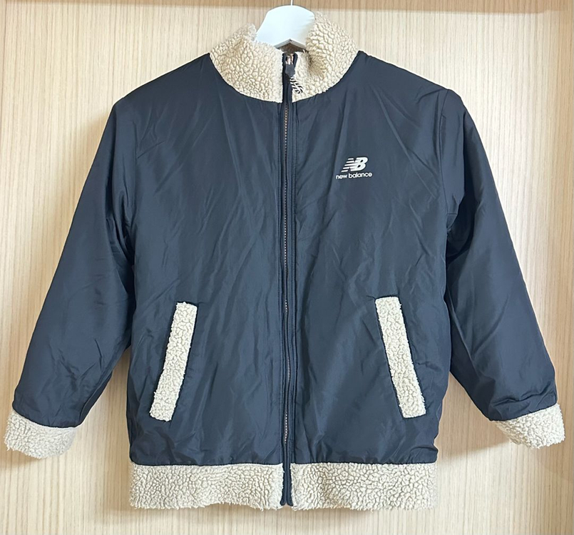 가격더내림 뉴발란스키즈 양면점퍼 덤블리버서블 키즈패딩 사이즈140 이미지