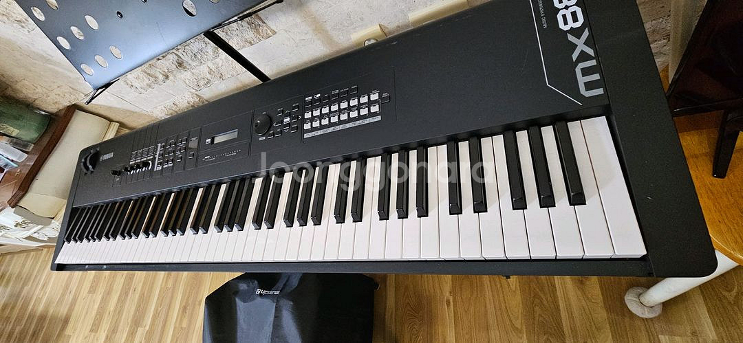 야마하 MX88 신디사이저--0