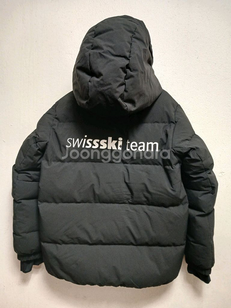 데상트 키즈 스키복 패딩 다운점퍼 사이즈 140--2