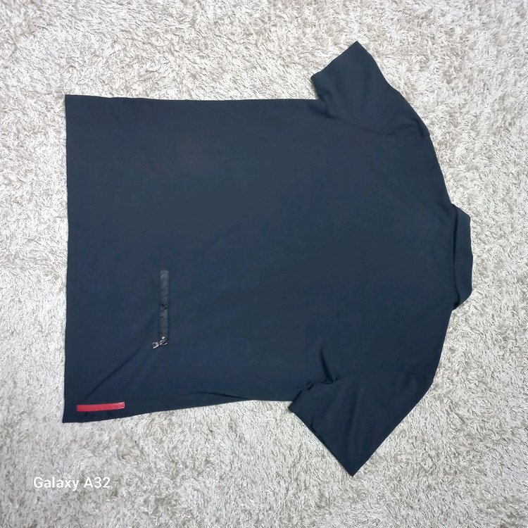 프라다 폴로셔츠 XL--1