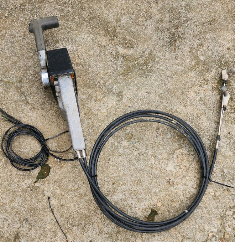 야마하 25마력 선외기 엔진--5