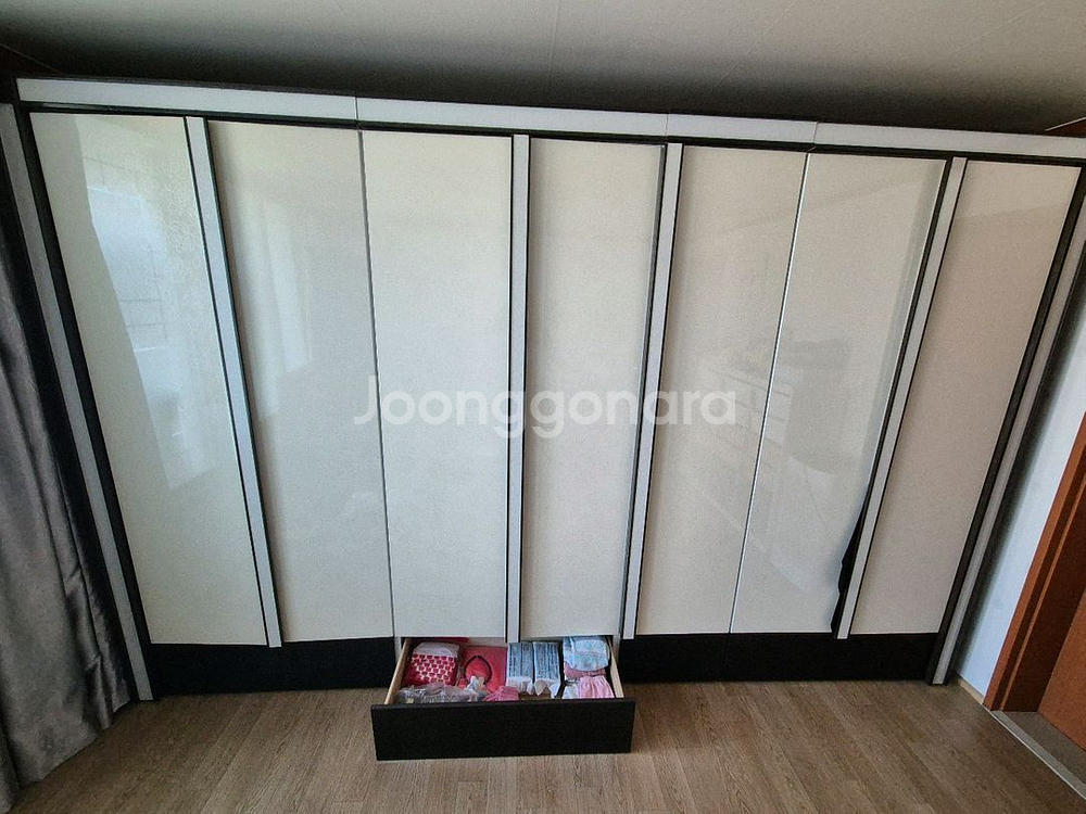 대형 옷장--0