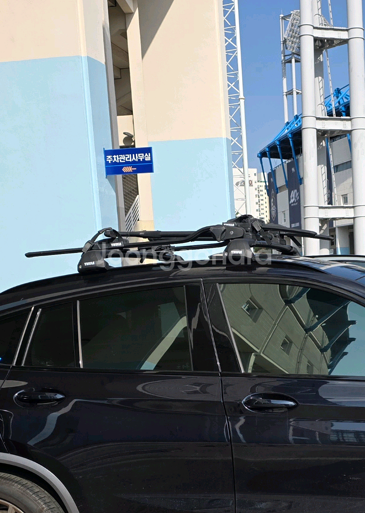 툴레 가로바(x4 x5)+자전거캐리어 598 (2개)--2