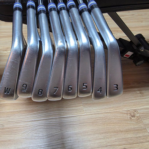 핑 BLUEPRINT 8아이언(3~P)