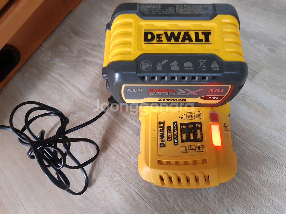 디월트 대포송풍기 세트(DCM572)--9