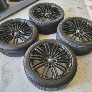 BMW G30 5시리즈 664M스포츠 19인치 순정품휠타이어