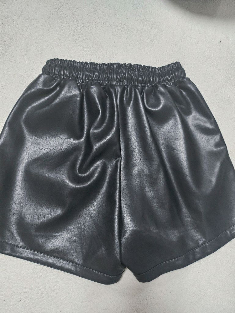 가죽 반바지 셀린st 66.77--2