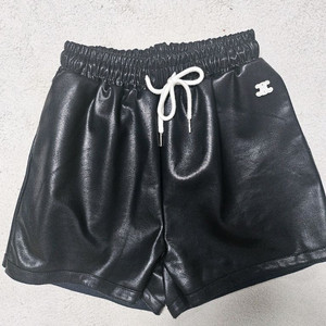 가죽 반바지 셀린st 66.77