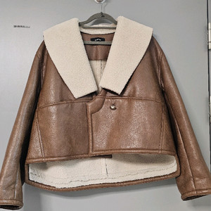 시스템 무스탕자켓