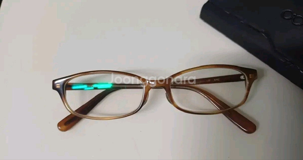 올리버 피플스 브라운(호박색) 뿔테 안경--2