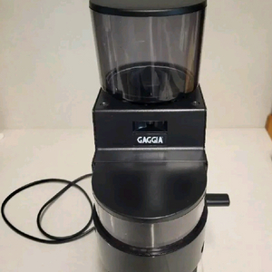 가찌아 MDF 커피그라인더 이미지