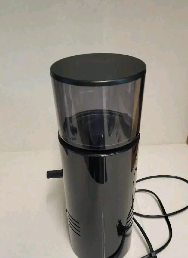 가찌아 MDF 커피그라인더 이미지