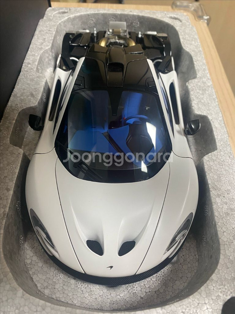 1:18 오토아트 맥라렌 P1 (Autoart Mclaren P1)/ MATT WHITE--5