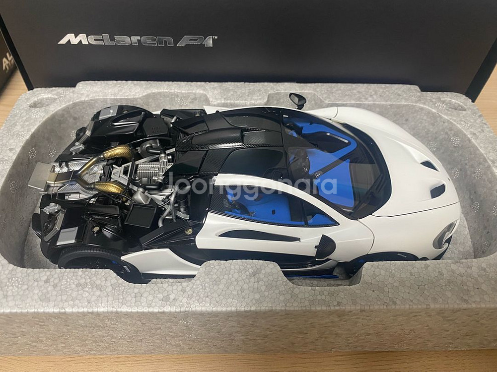 1:18 오토아트 맥라렌 P1 (Autoart Mclaren P1)/ MATT WHITE--4