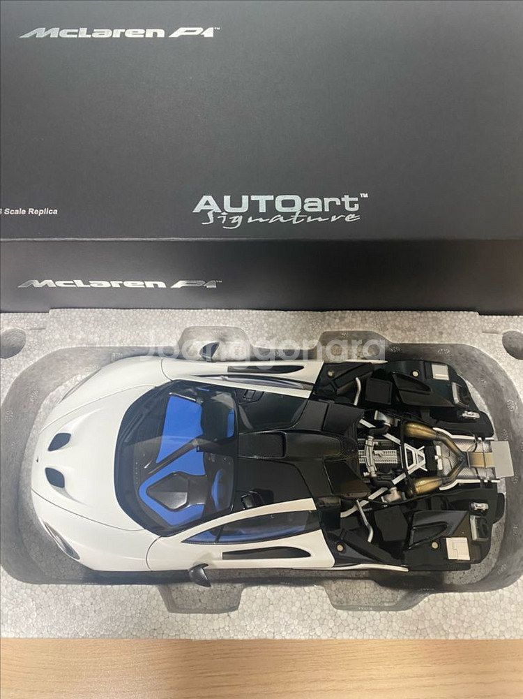 1:18 오토아트 맥라렌 P1 (Autoart Mclaren P1)/ MATT WHITE--1
