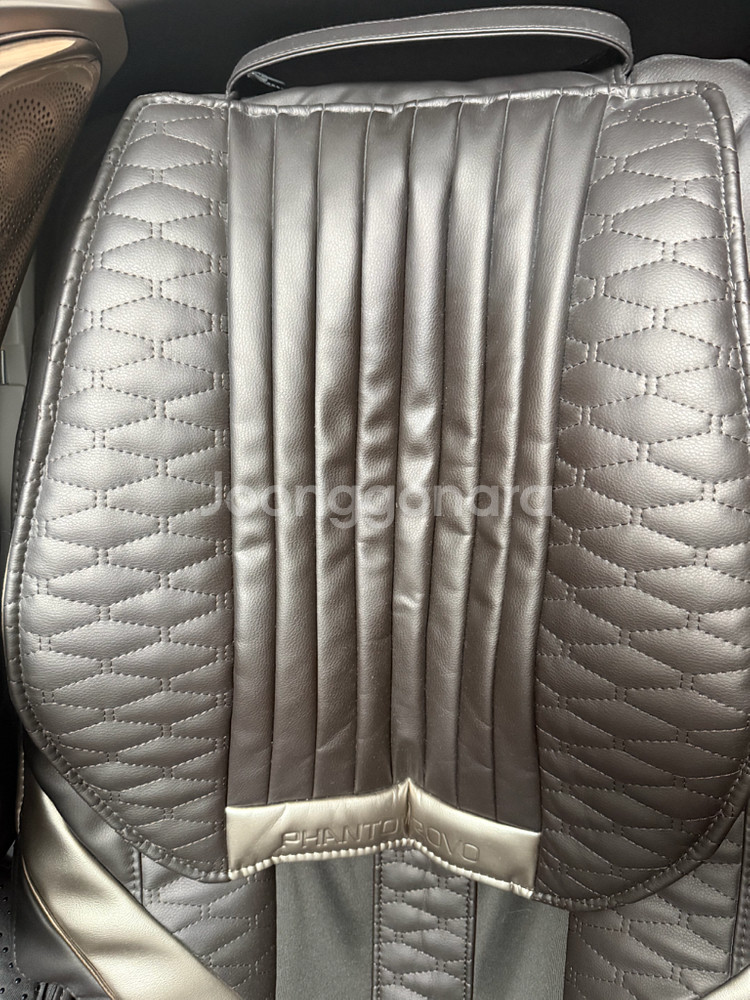 바디프랜드 팬텀 로보 안마의자--3