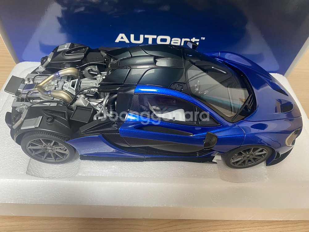 1:18 오토아트 맥라렌 P1 (Autoart Mclaren P1)AZURE BLUE--4