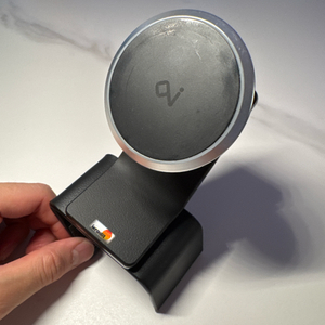 포르쉐 911(992)브로딧 거치대 무선 충전 패드