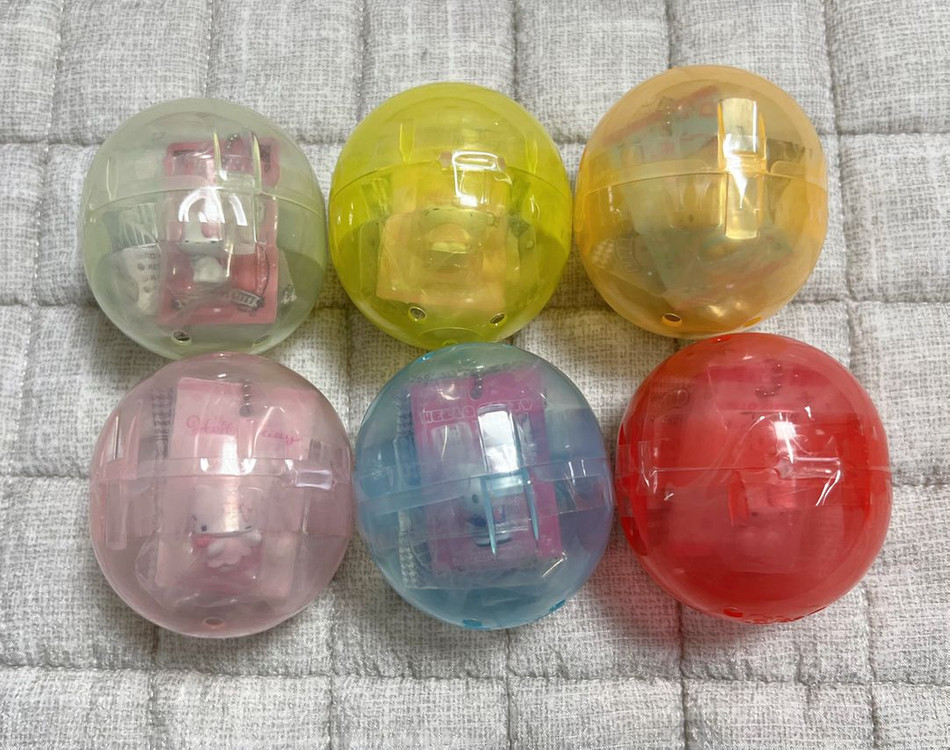 헬로키티 미니어처 패키지 가챠 키링 6종 풀세트 새상품 이미지