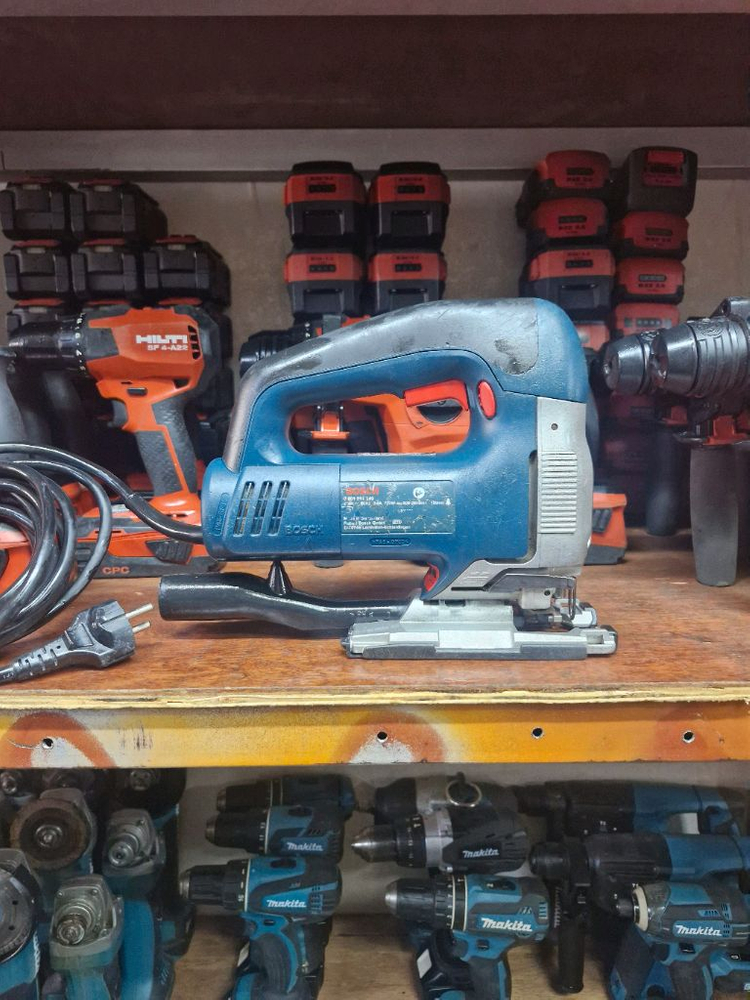 SWISS 최고의직쏘 GST135BCE 보쉬직쏘 전기톱 JIGSAW. S급 이미지