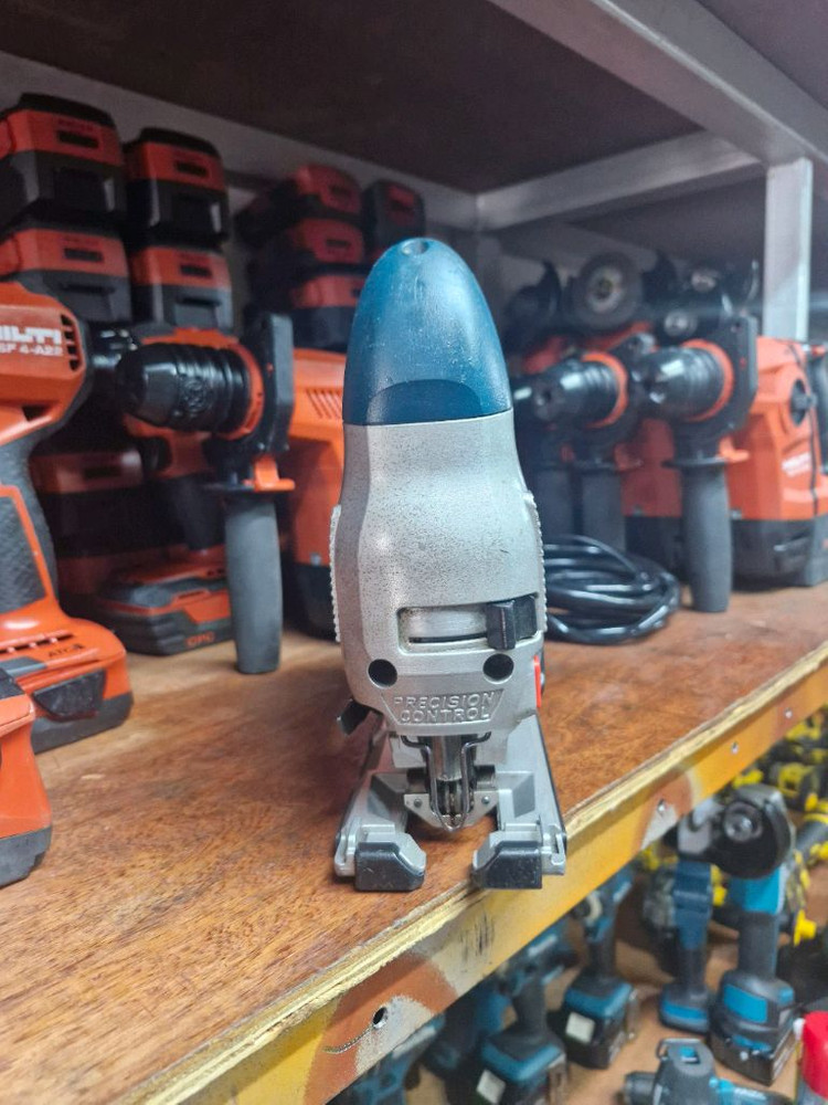 SWISS 최고의직쏘 GST135BCE 보쉬직쏘 전기톱 JIGSAW. S급 이미지