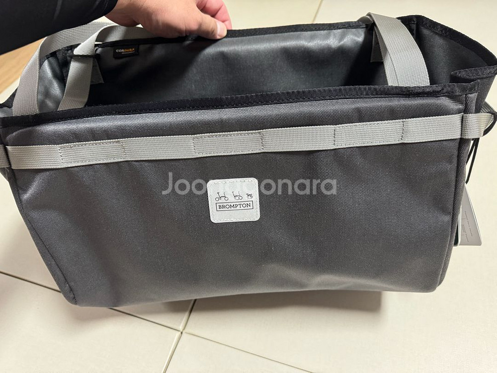 미사용 브롬톤 버로우 바스켓백 팝니다--3